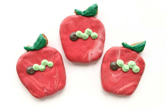 3 Apples with worm Dog Treats